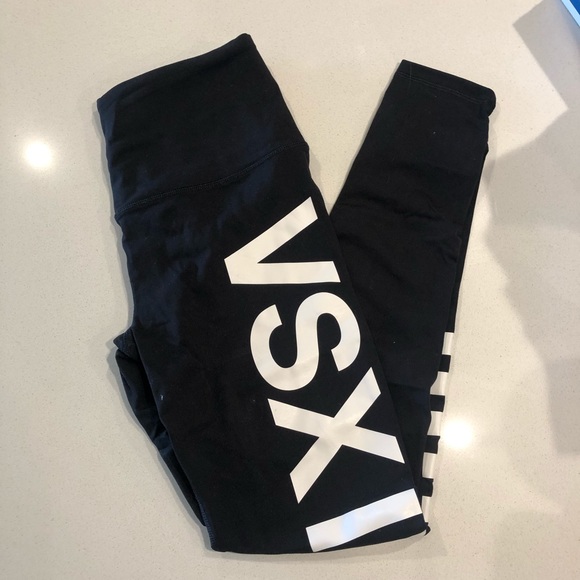Victoria's Secret Pants - VS legging